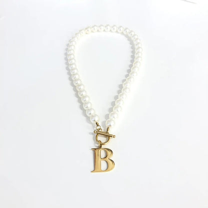 Collar Inicial y Perlas - Blisse